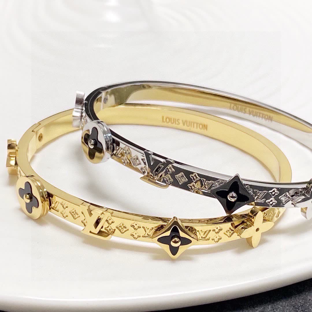 Louis Vuitton Monogram Flower Bracelet